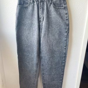 High wasted mom jeans